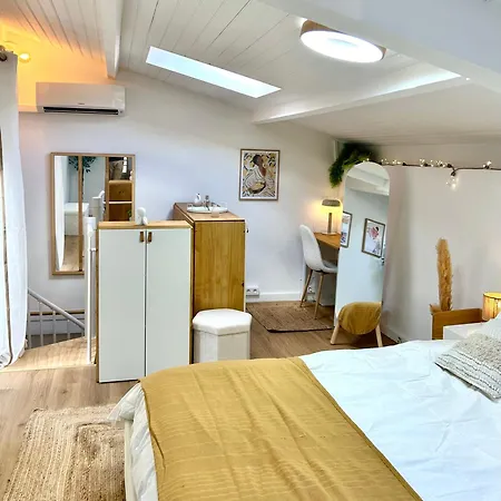 L 'ecrin - Balneo & Cineroom *