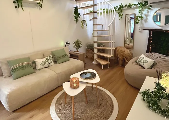 Holiday home L 'ecrin - Balneo & Cineroom