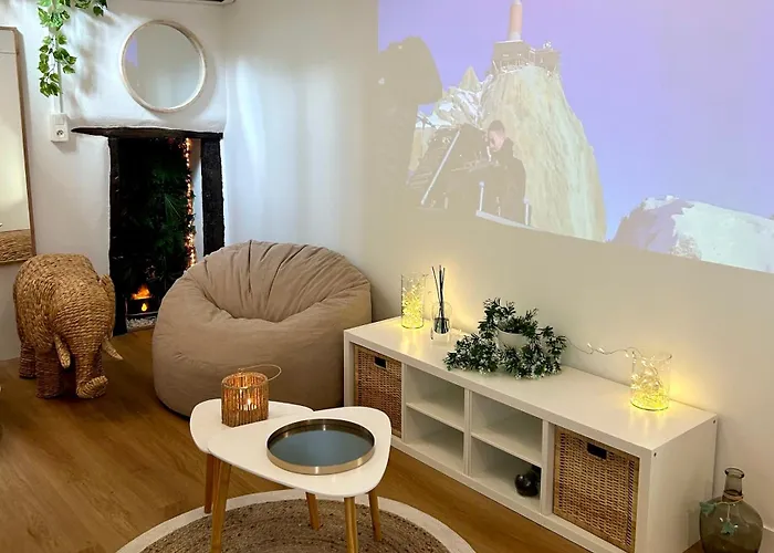 L 'ecrin - Balneo & Cineroom Holiday home